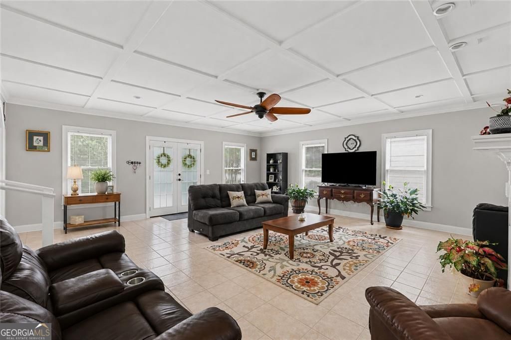 6 Bluebird LN