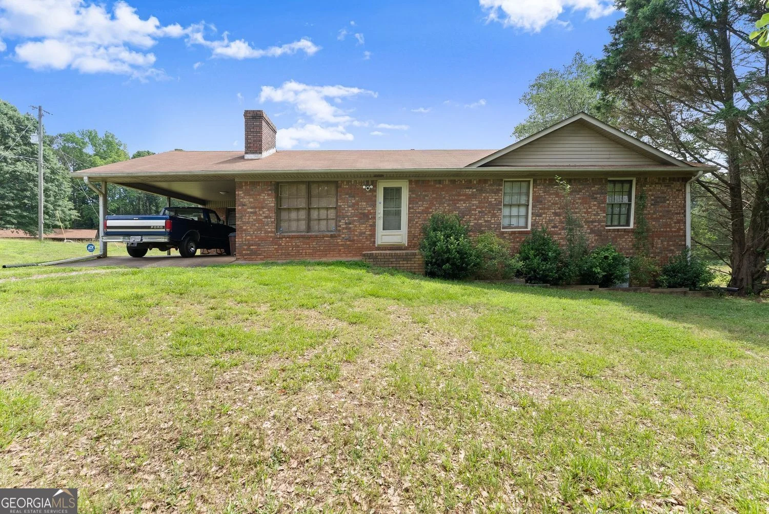 5590 A Howard Road