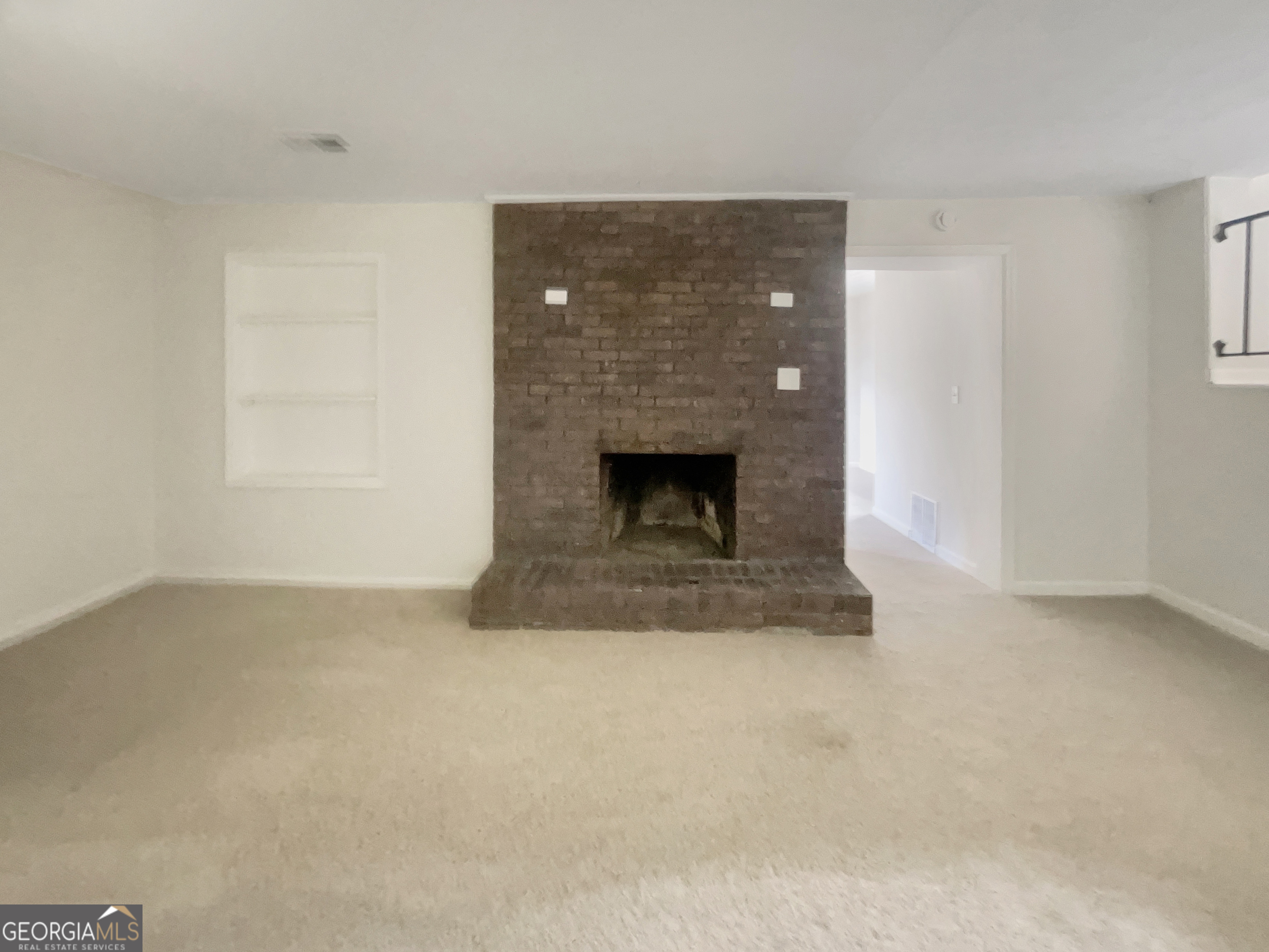1710 Fontaine DR