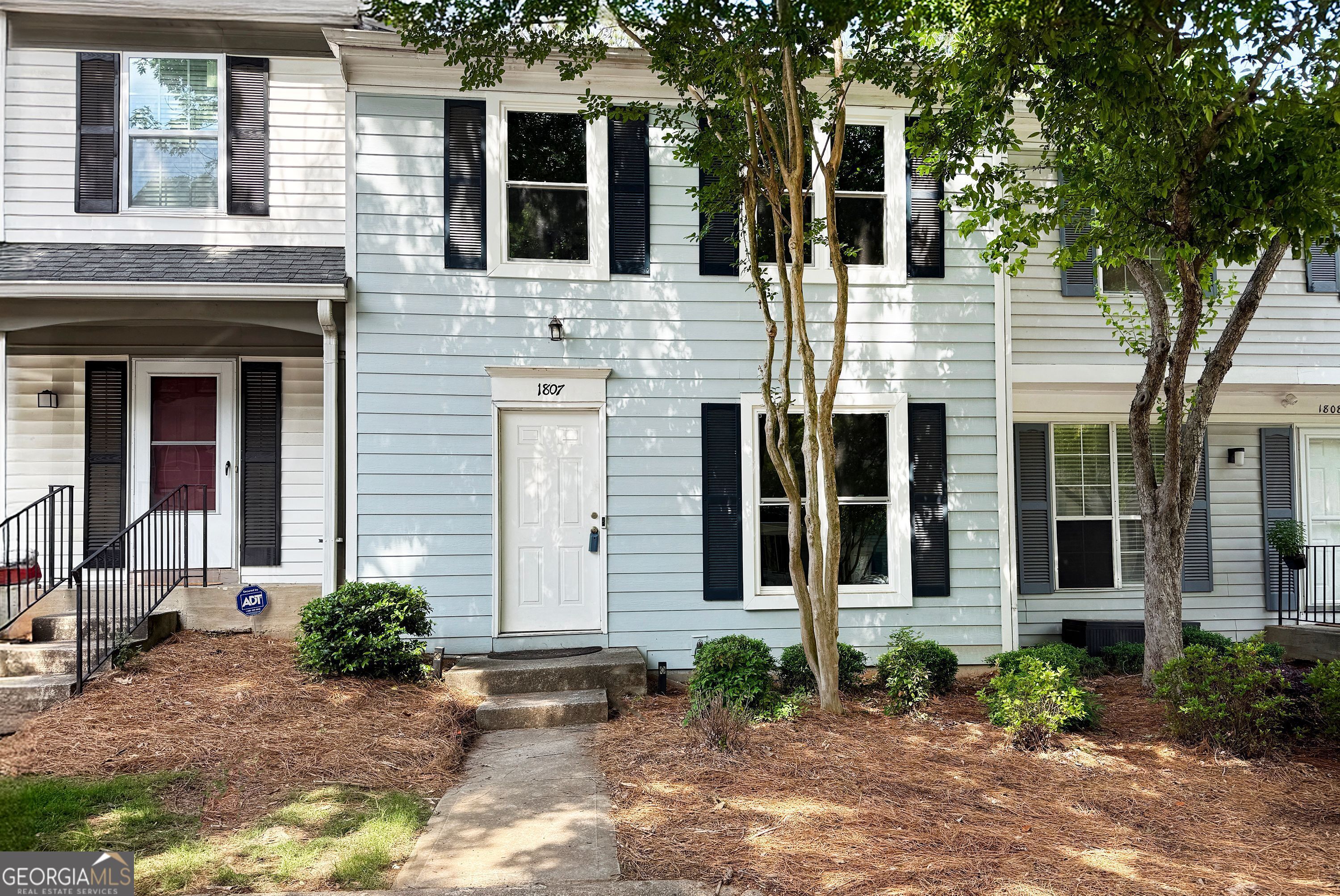Listing image 6