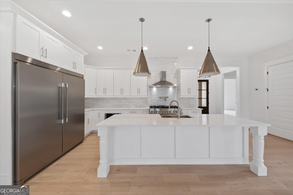100 Tuxedo CIR
