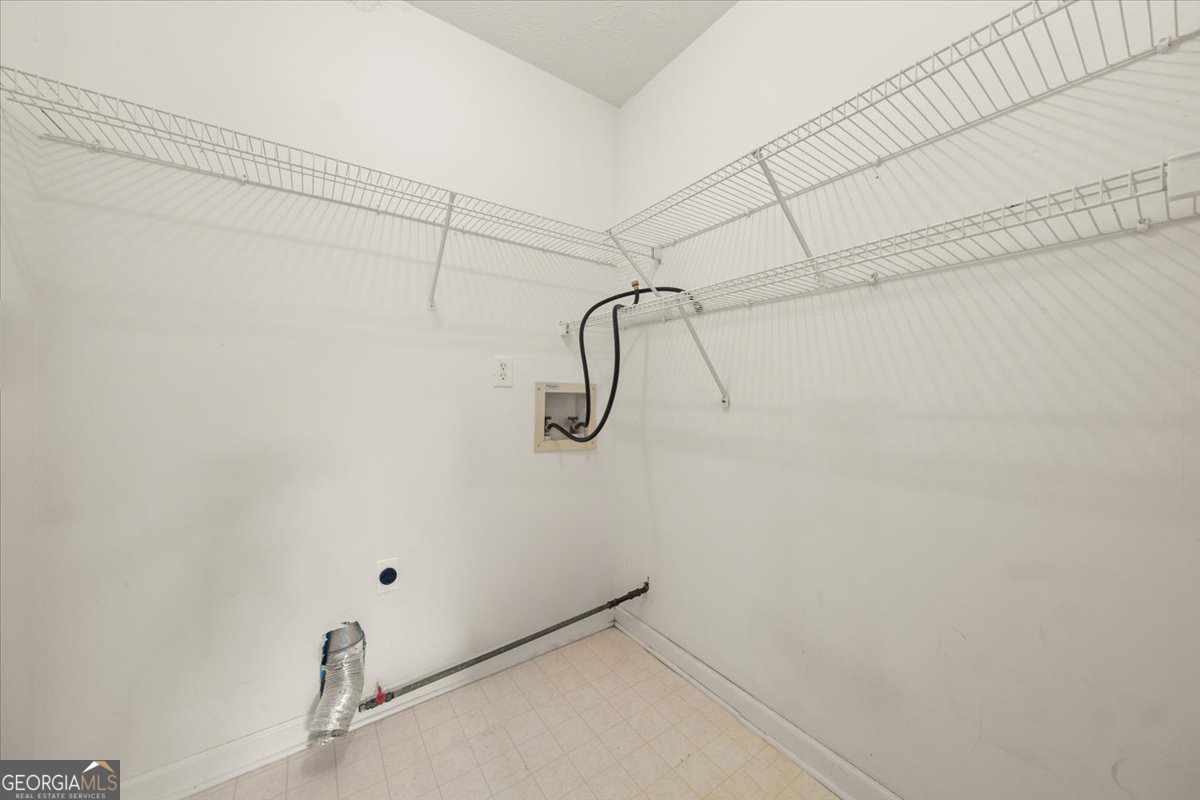 Glen Oaks Racquet Club - Residential