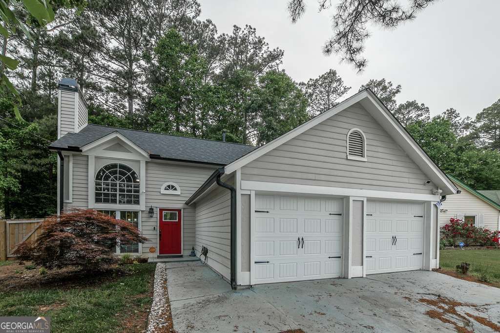 Photo of 2005 Downs Place, Lithonia, GA 30058 (MLS # 10758094)
