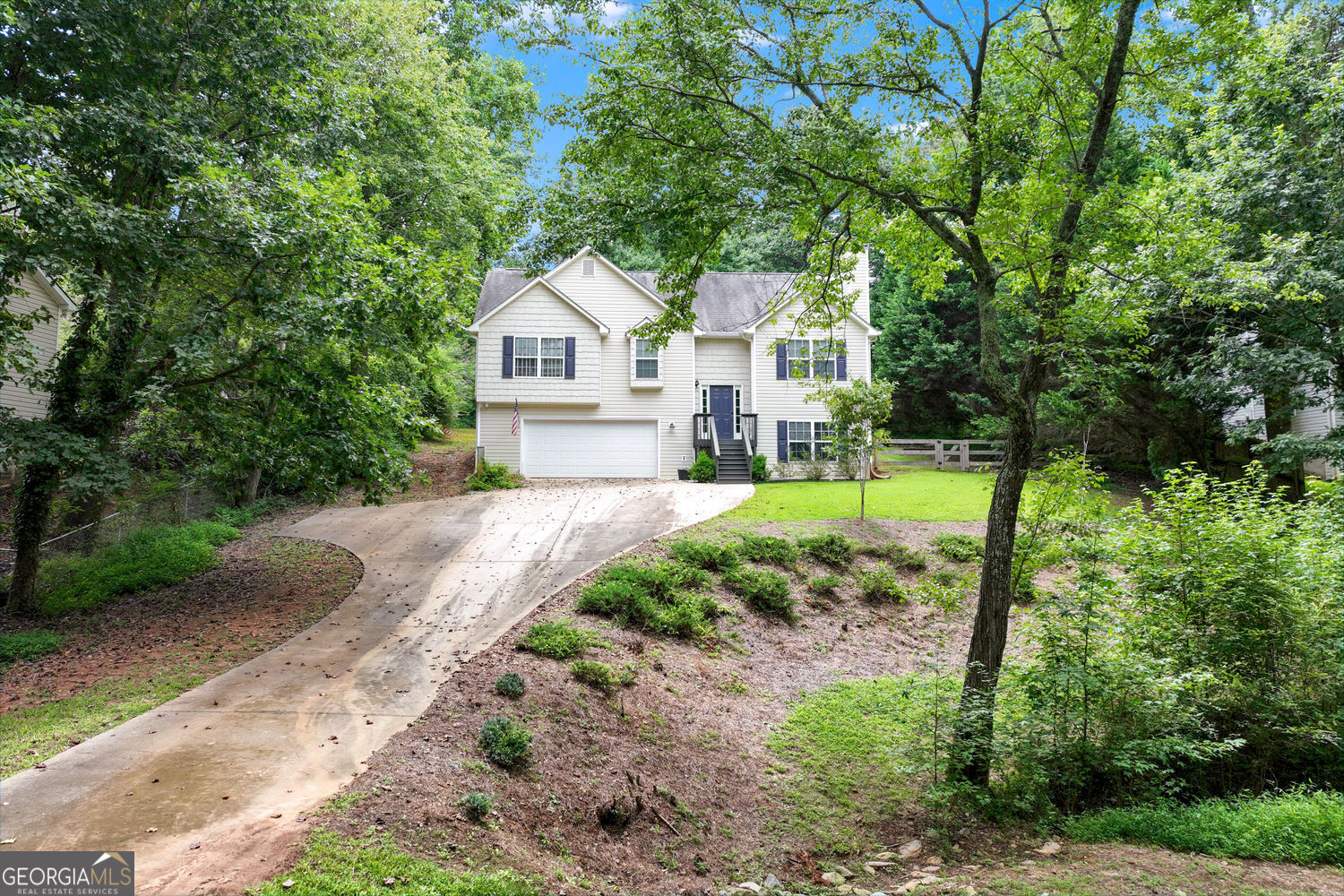 8755 Bayhill DR