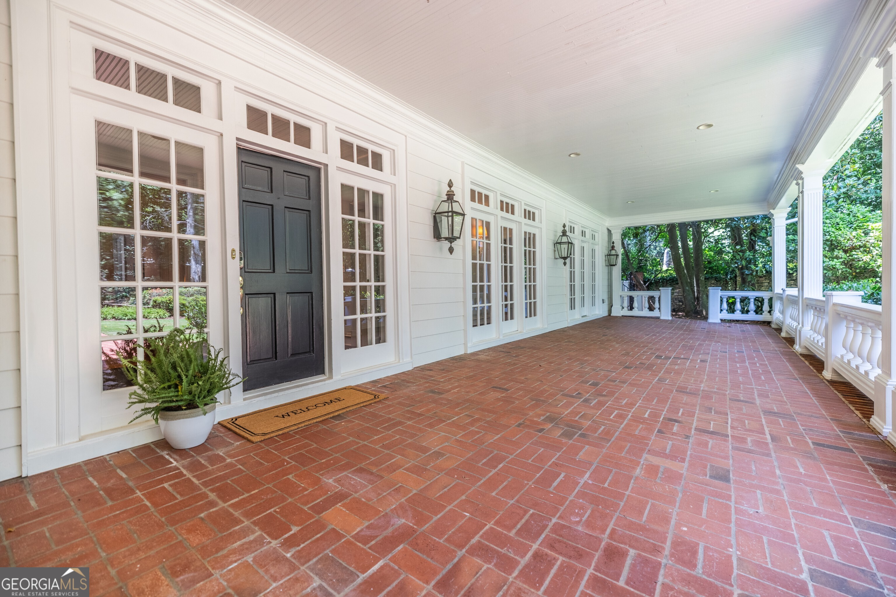 468 W Paces Ferry RD