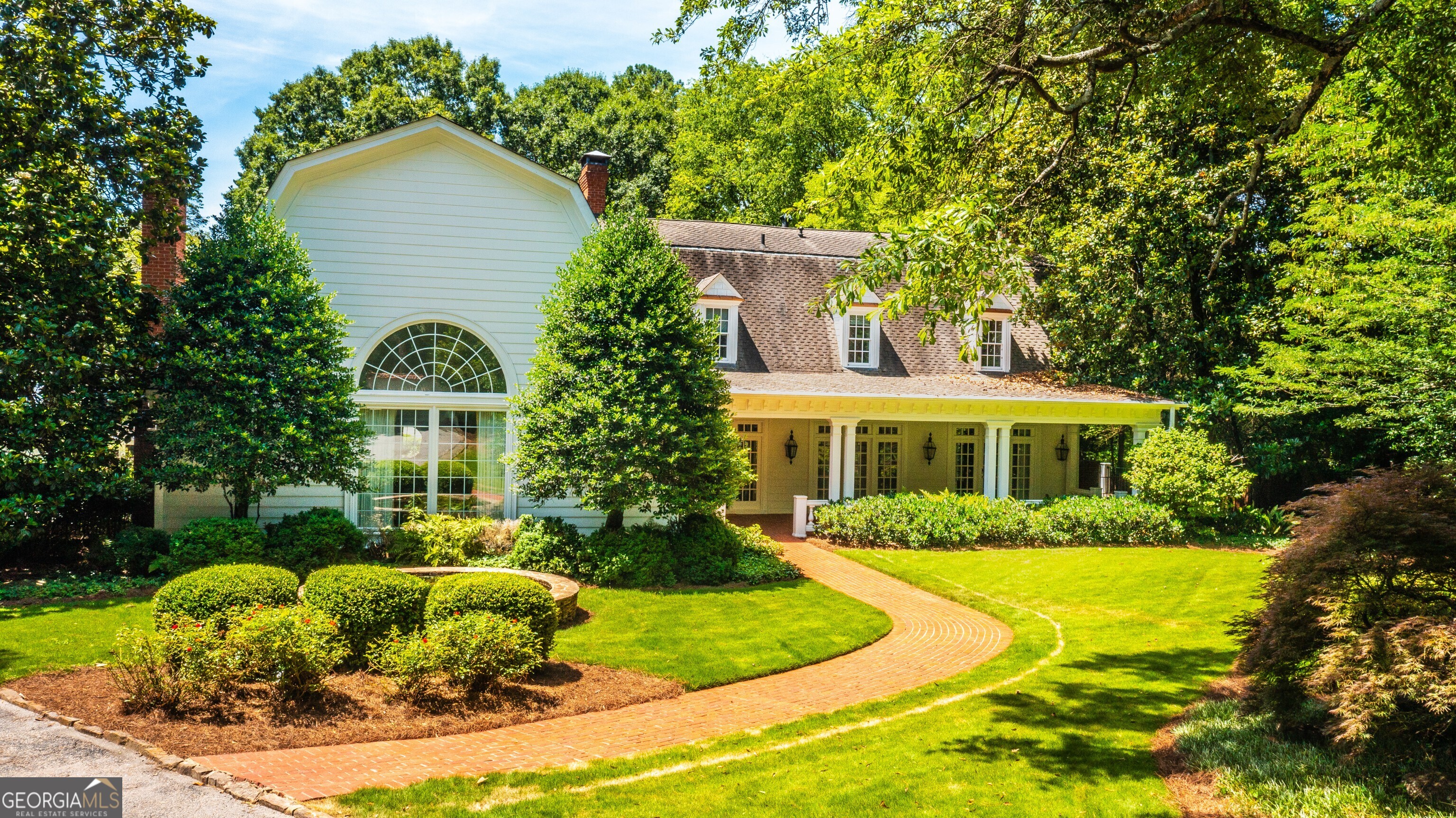 468 W Paces Ferry RD