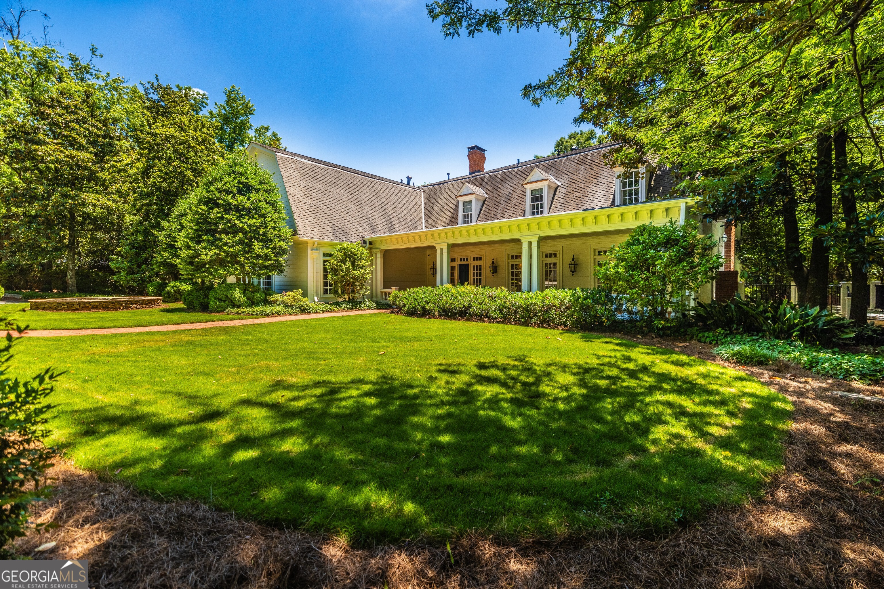 468 W Paces Ferry RD