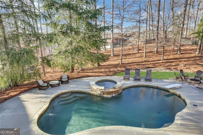 4992 PRICE DR