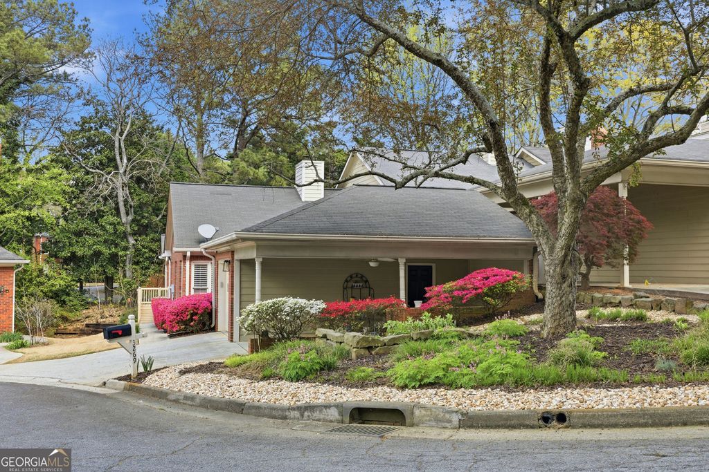 Photo of 3269 Embry Downs Court, Atlanta, GA 30340 (MLS # 10728423)