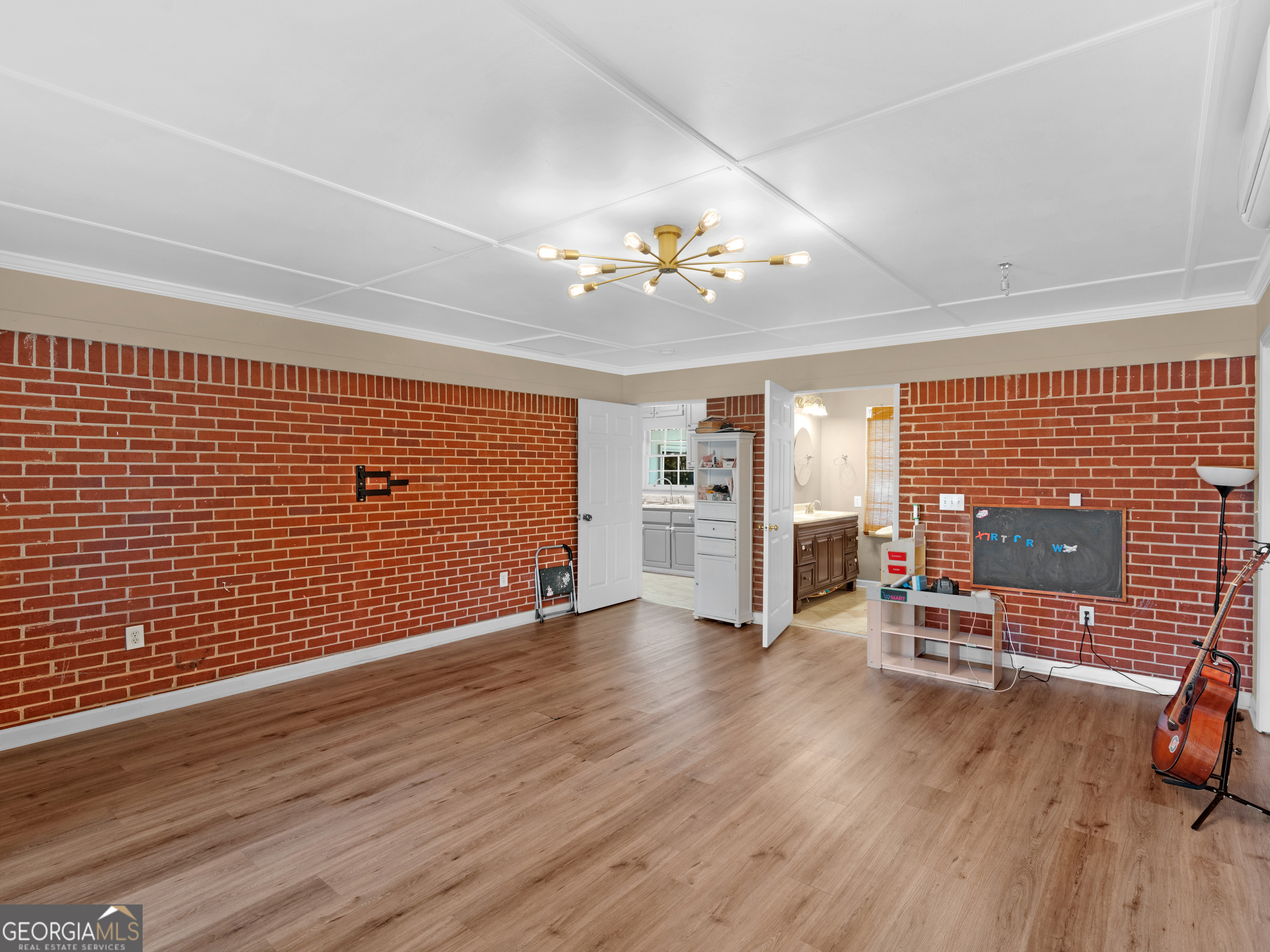 BURKE-RAINER - Residential