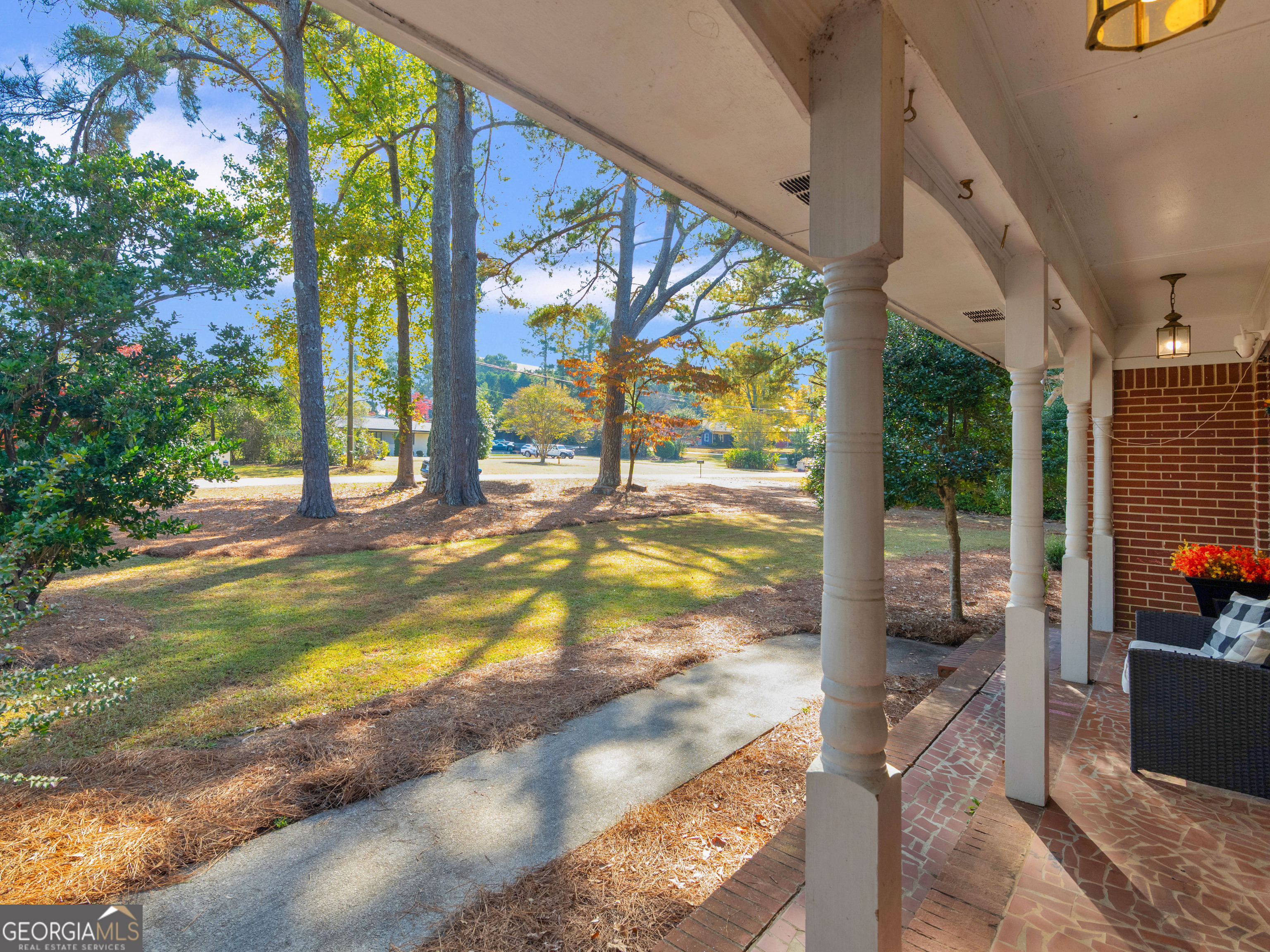 BURKE-RAINER - Residential