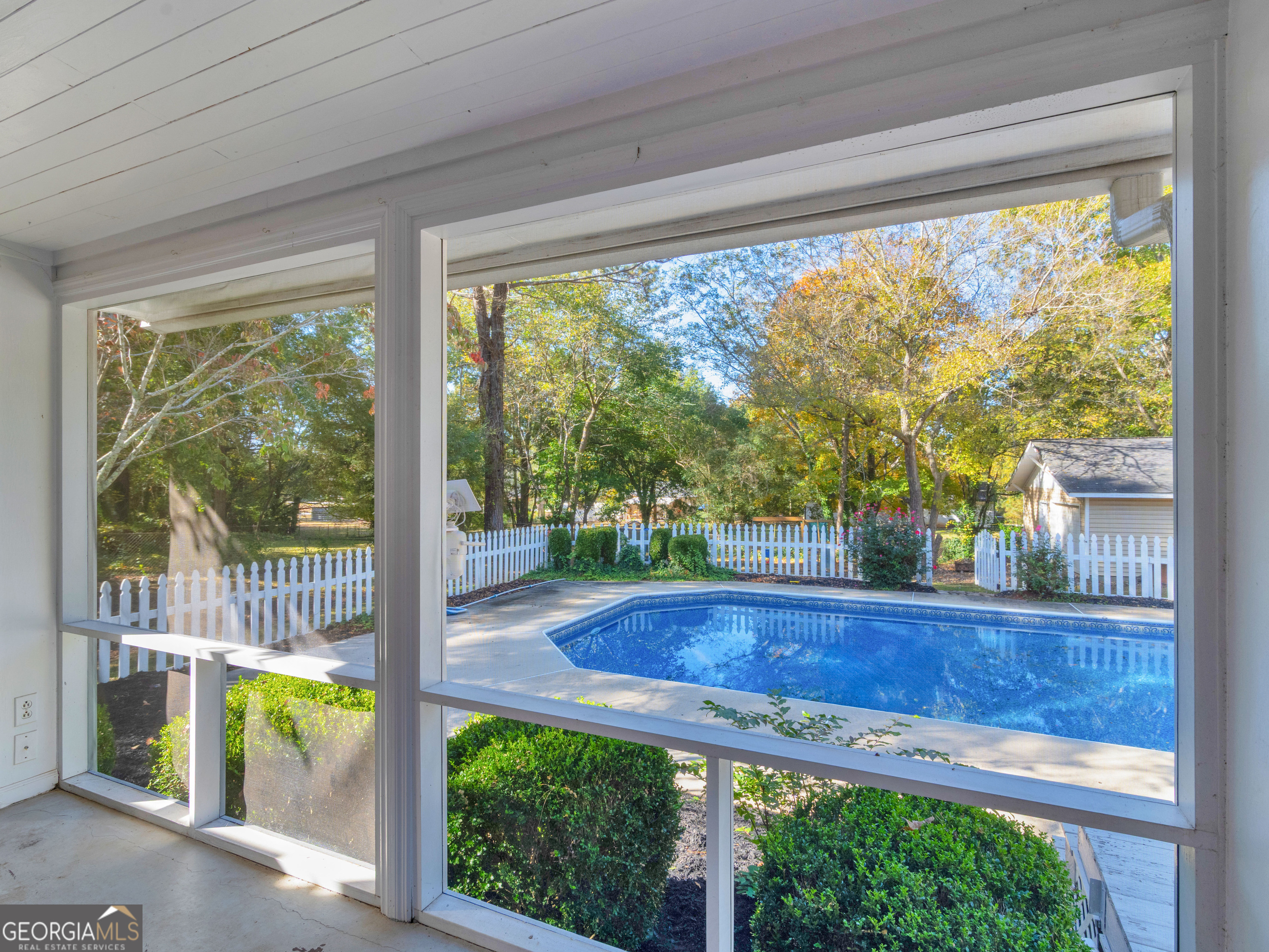 BURKE-RAINER - Residential