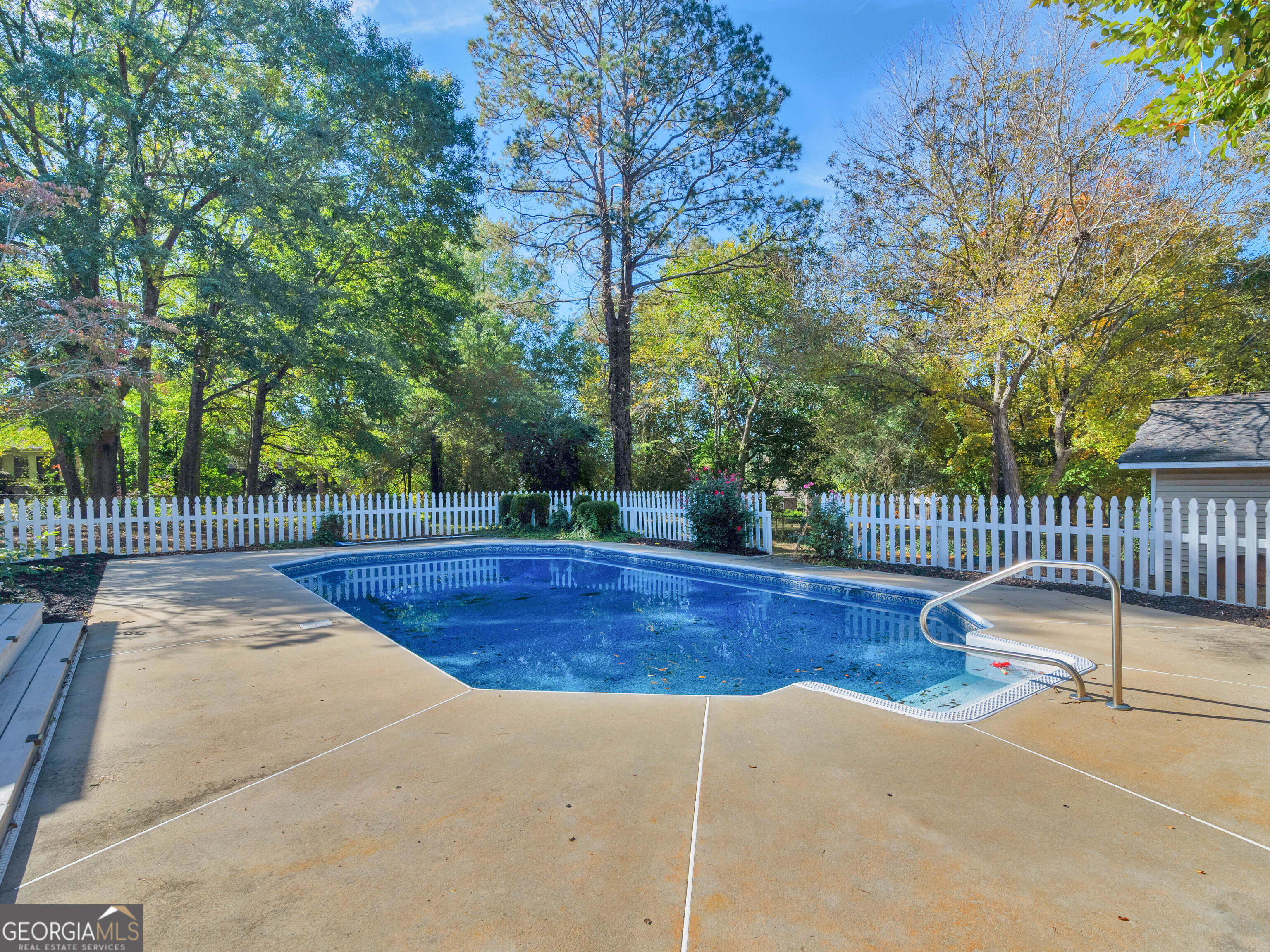 BURKE-RAINER - Residential