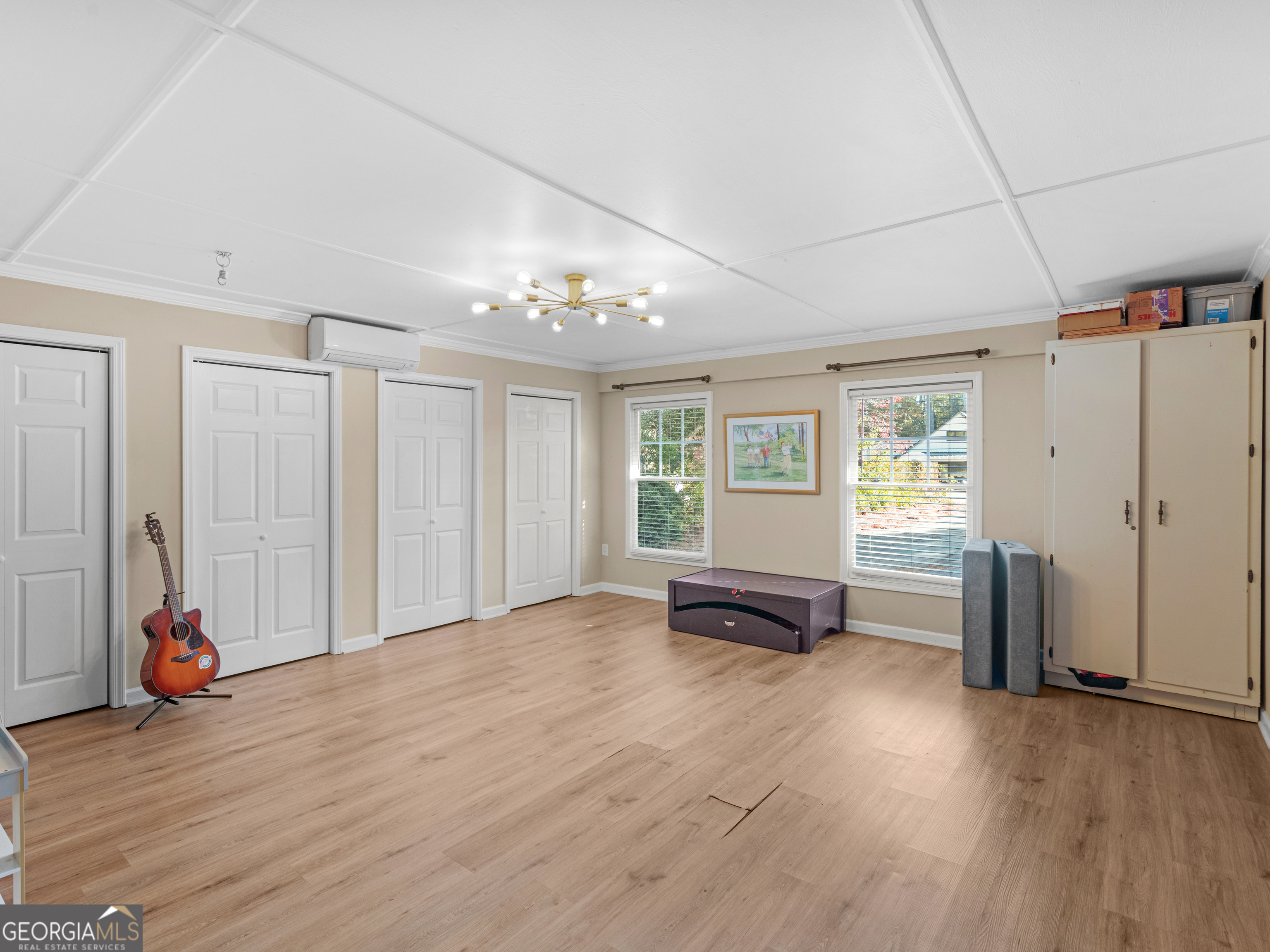 BURKE-RAINER - Residential