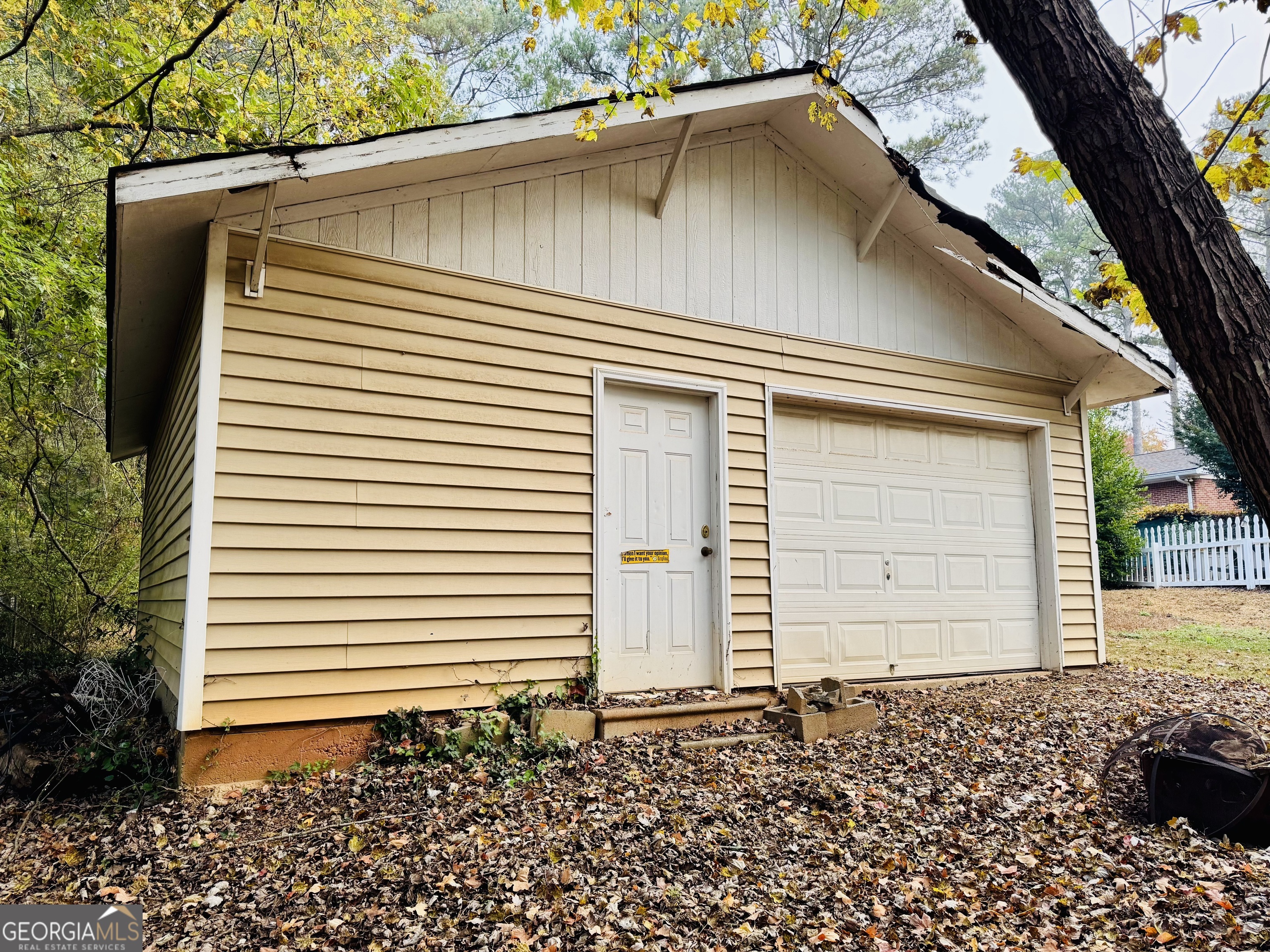 BURKE-RAINER - Residential