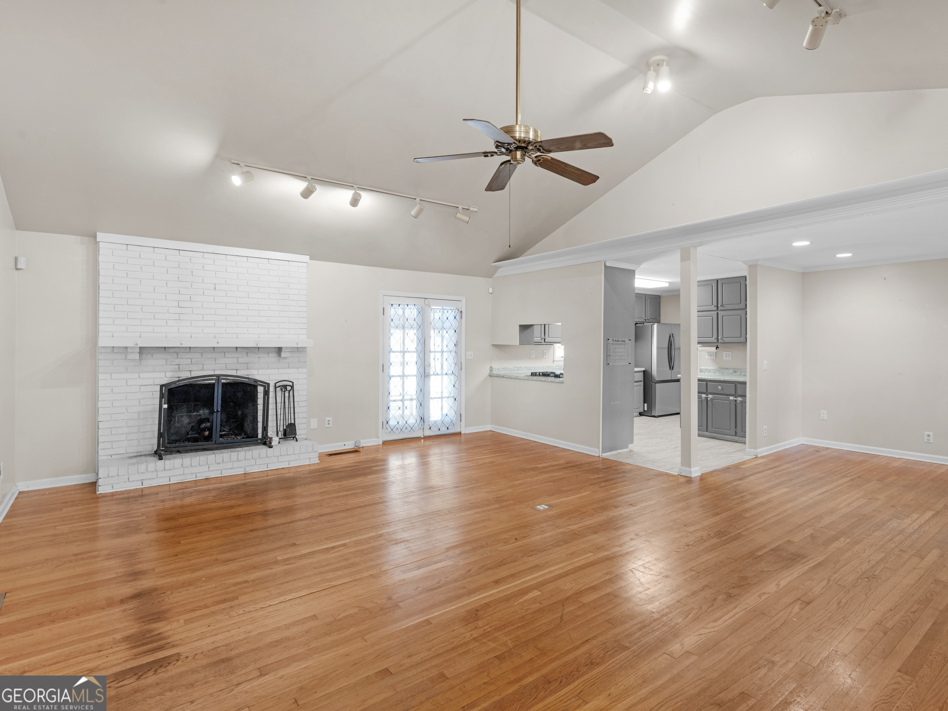 BURKE-RAINER - Residential