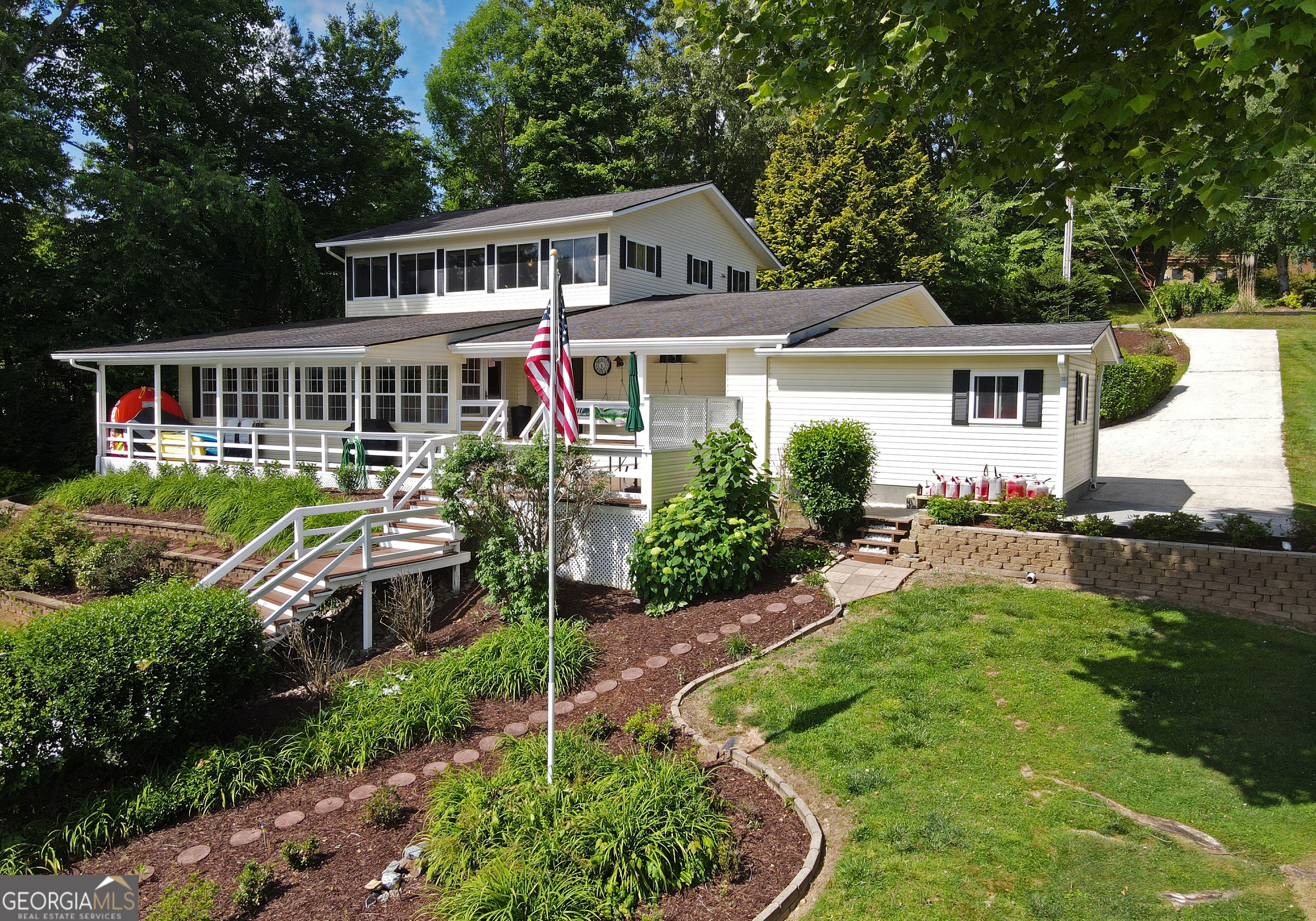 327 Chatuge Village CIR
