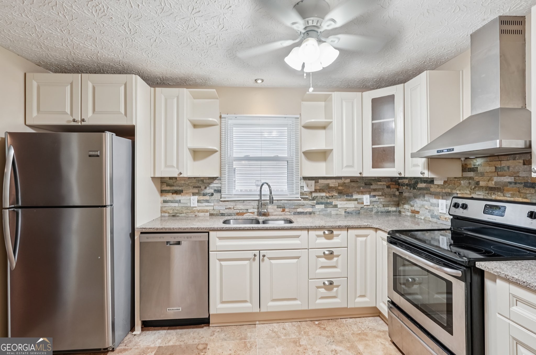 CHEATHAM SPRINGS - Residential