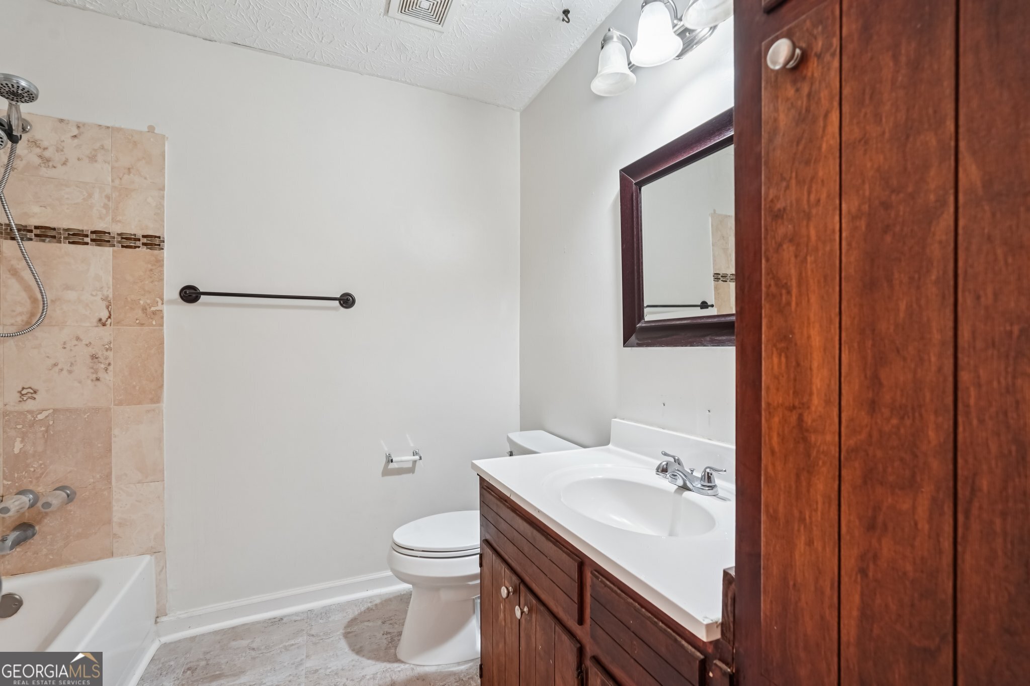 CHEATHAM SPRINGS - Residential