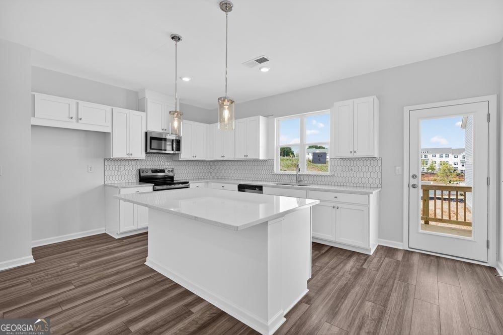 104 Epperly WAY