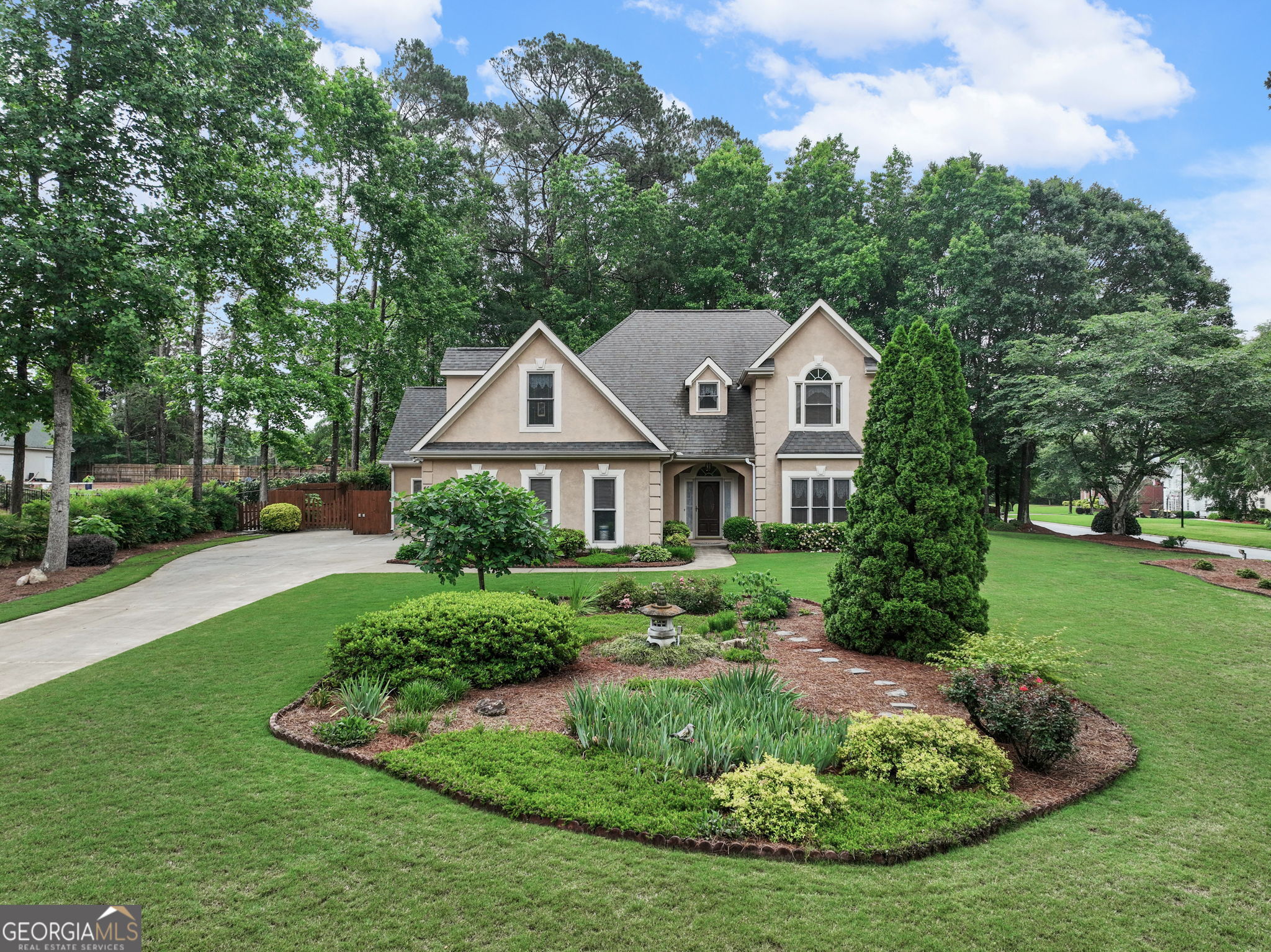 11 Braves Crossing CT