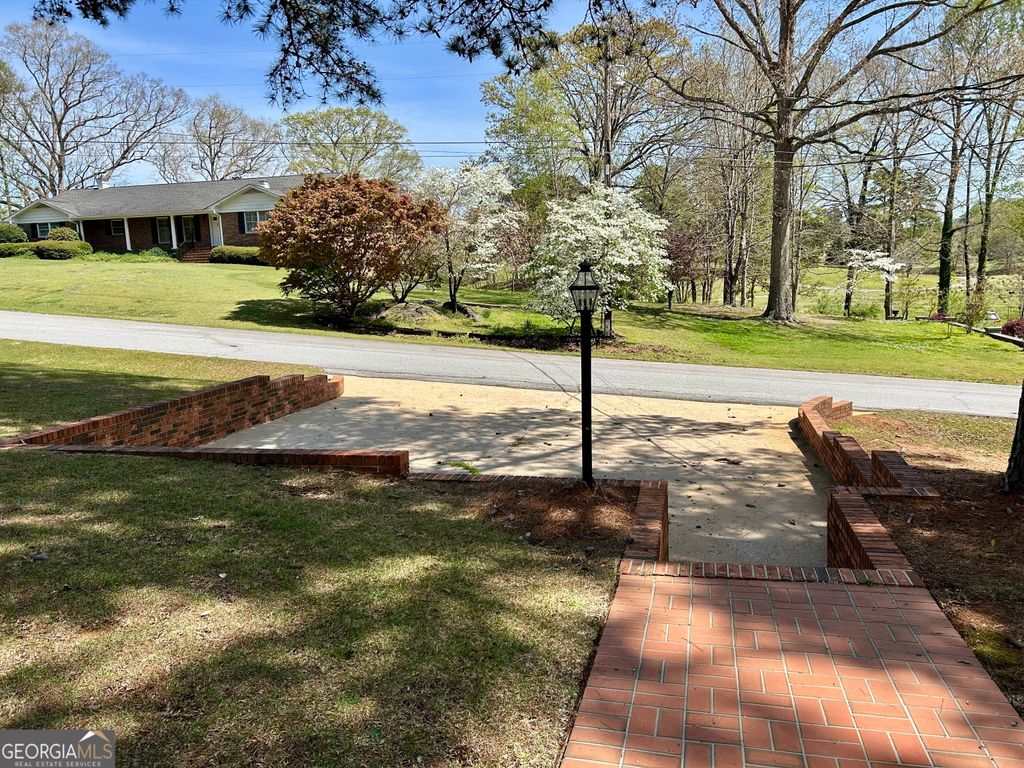 listing image 30