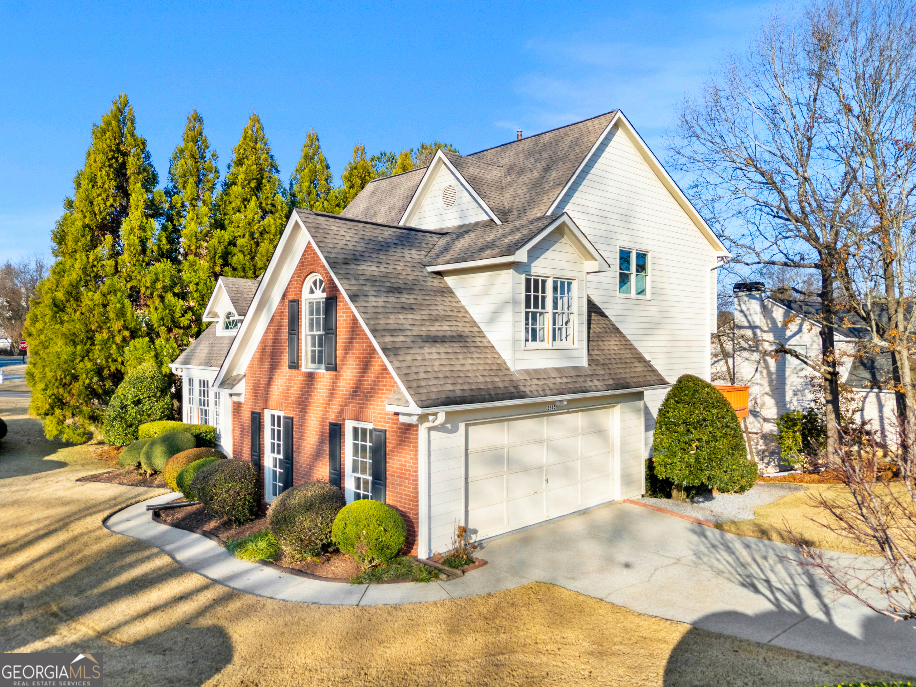 2565 RIVER SUMMIT DR