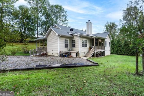 A home in Hayesville