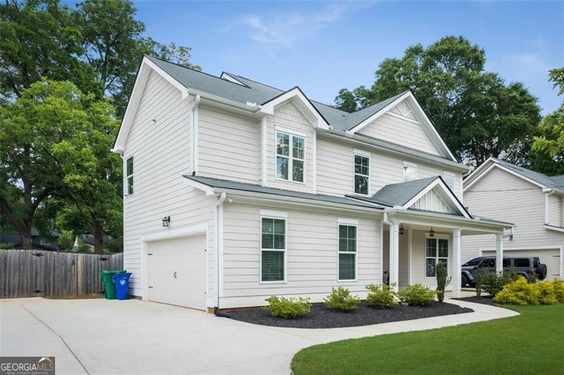 2486 EASTWOOD DR