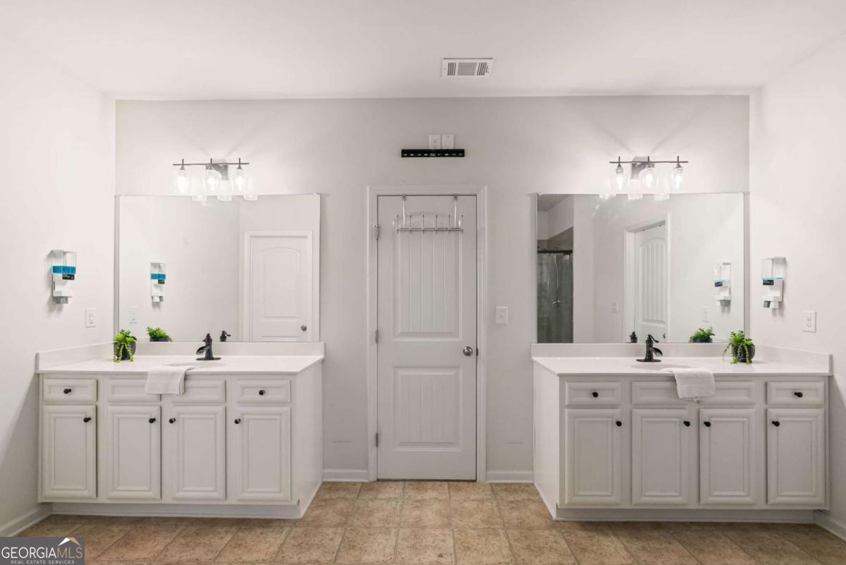 Tiberon on the Etowah - Residential