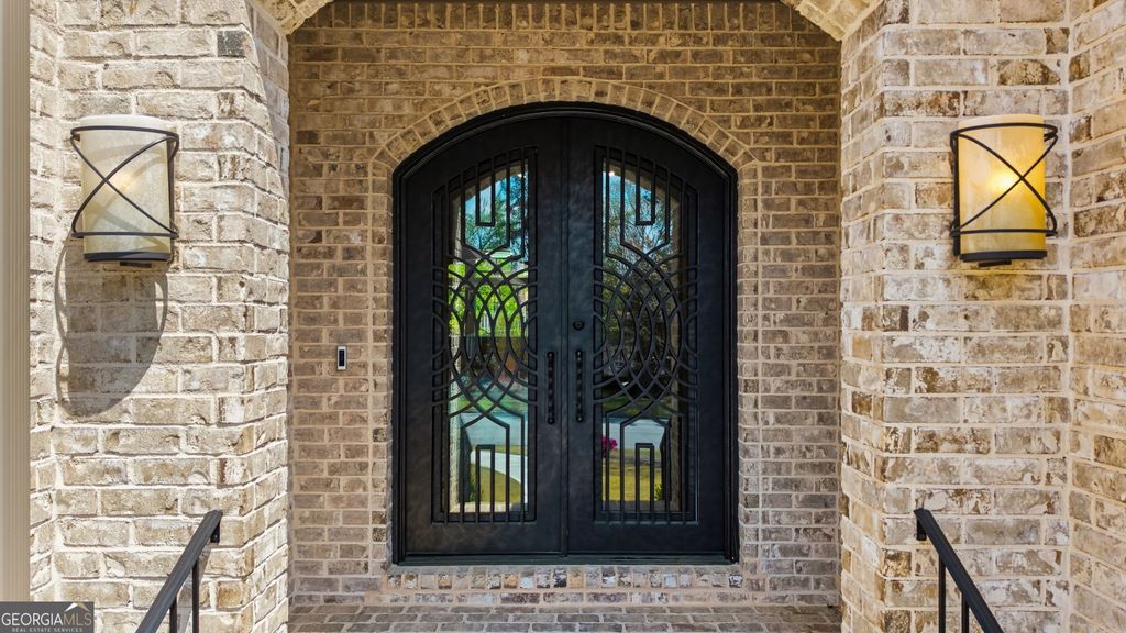 Photo of 607 W Lake Circle, Augusta, GA 30907 (MLS # 10732069)