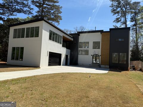 Photo of 1969 Clairmont Terrace NE, Atlanta, GA 30345 (MLS # 10755645)