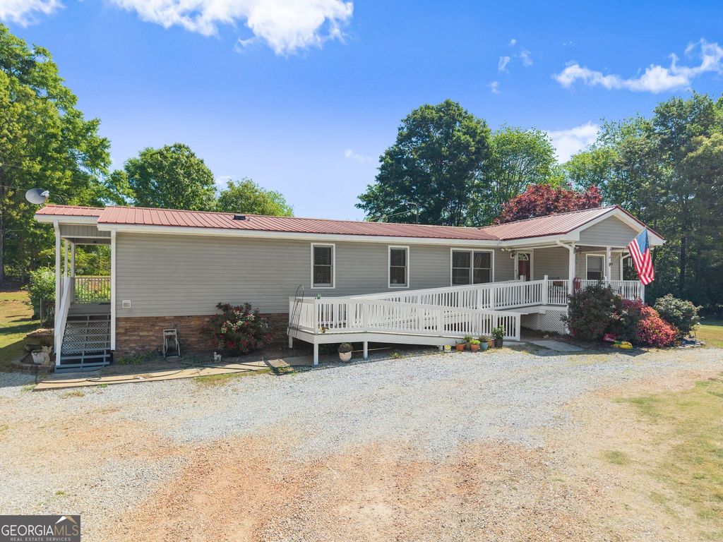 Photo of 102 Old Harden Orchard Road, Commerce, GA 30529 (MLS # 10768460)