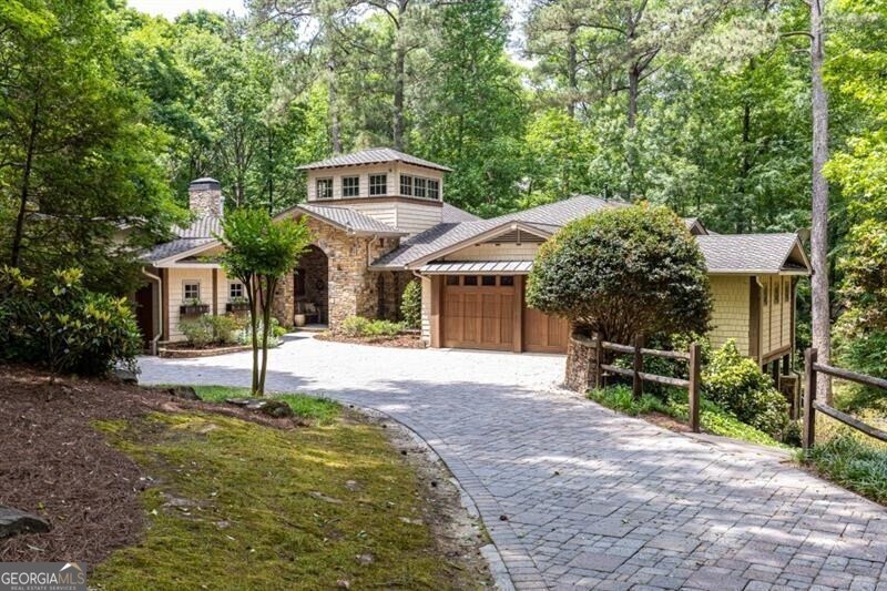 4421 Paradise CIR