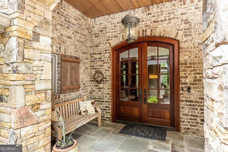 4421 Paradise CIR