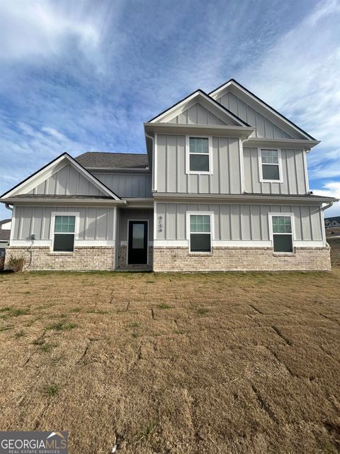 A home in Fairburn