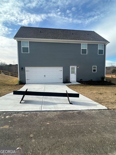 A home in Fairburn