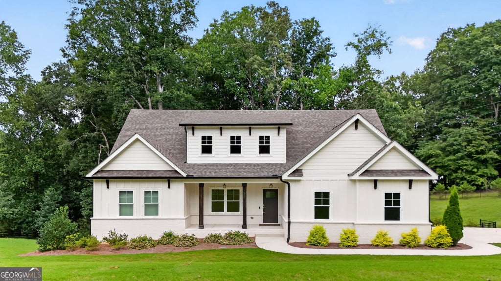 Photo of 727 Old Collins Road, Hoschton, GA 30548 (MLS # 10826562)