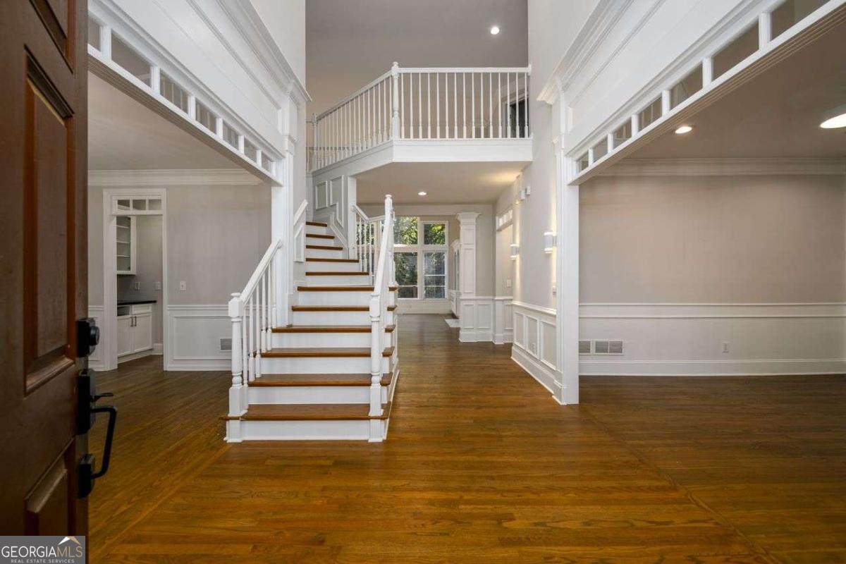 2114 Sugar Springs DR