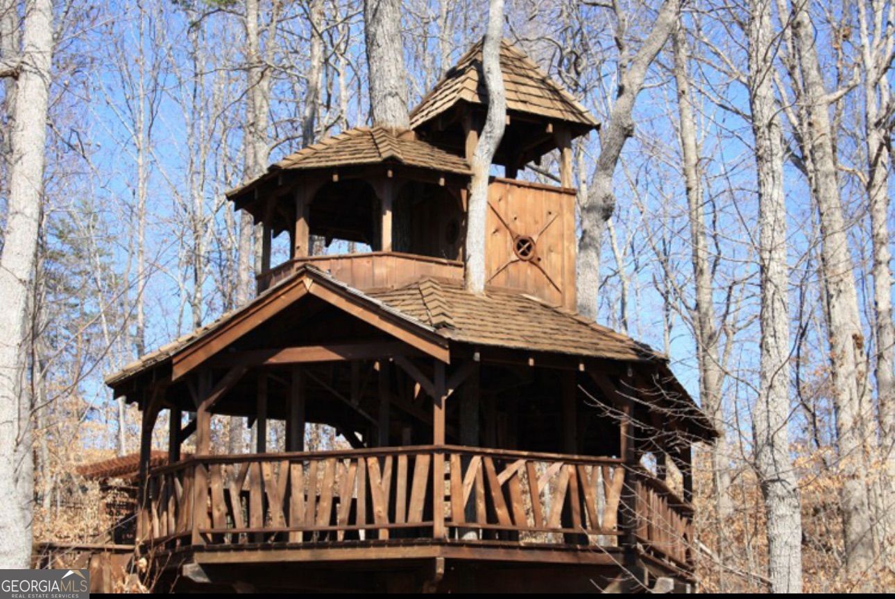 STERLING ON THE LAKE - Residential