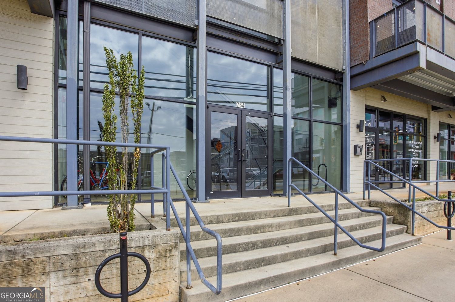 764 Memorial DR SE 12