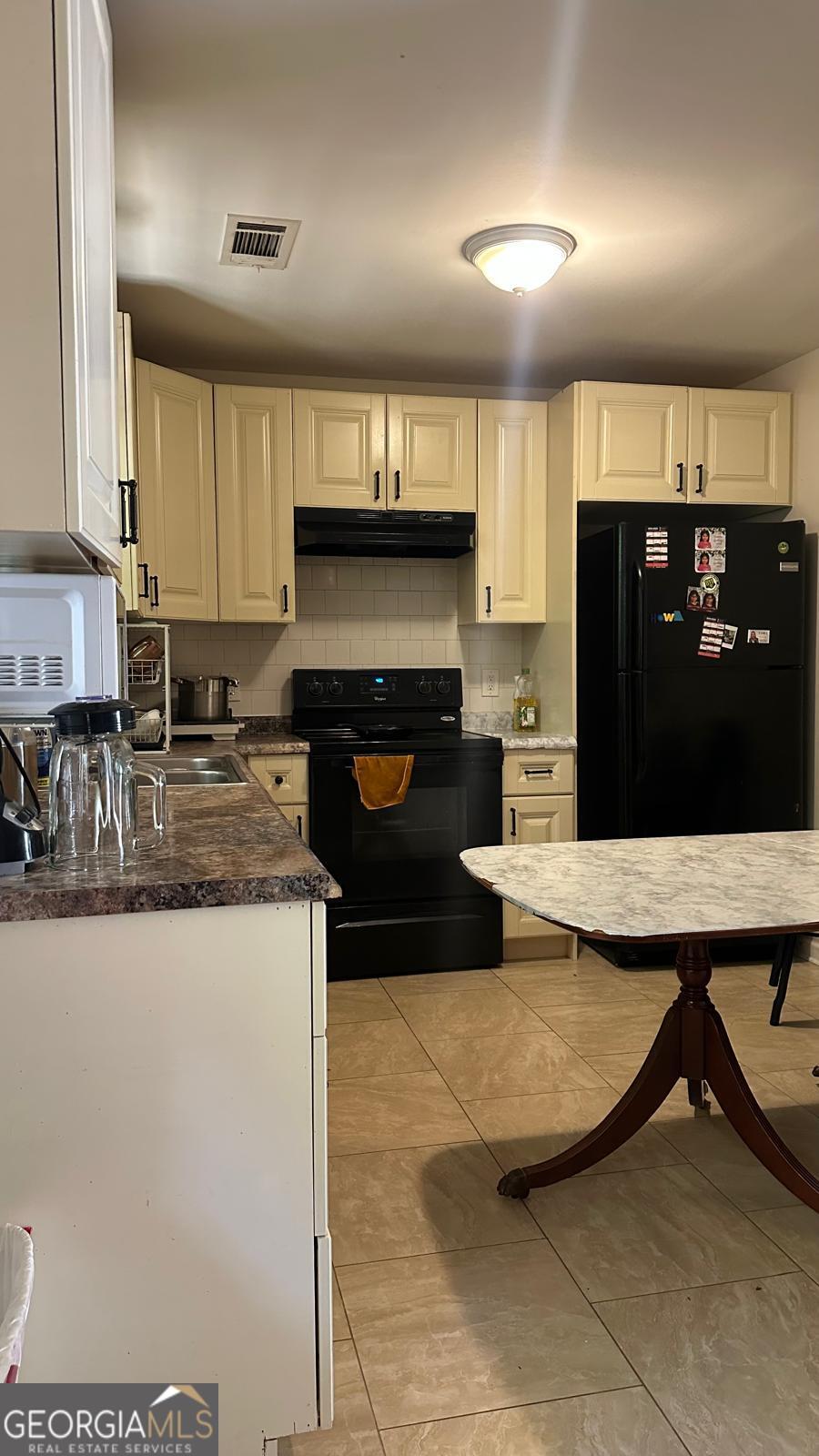 3789 Cherokee Overlook DR