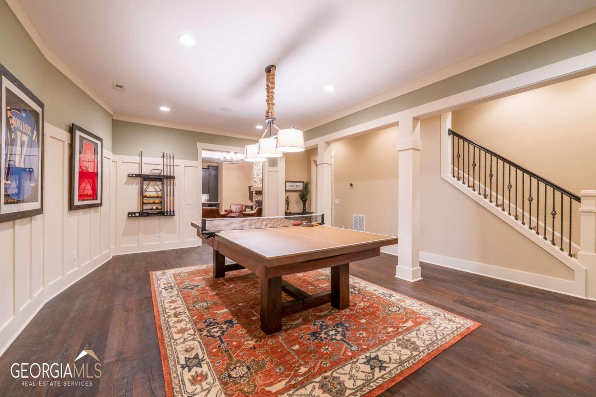 Vinings Estate - Residential