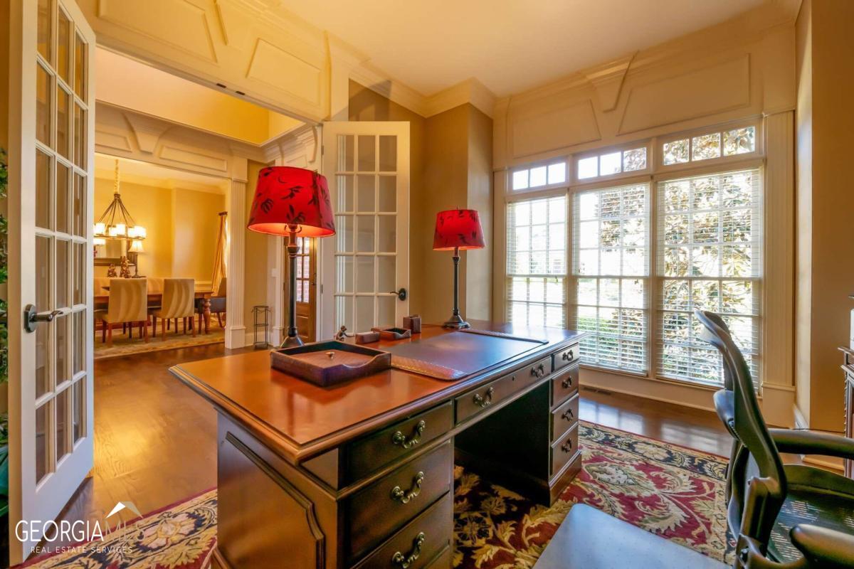 Vinings Estate - Residential