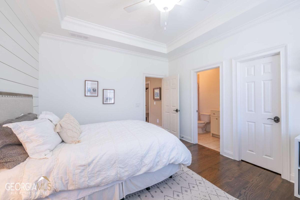 Vinings Estate - Residential