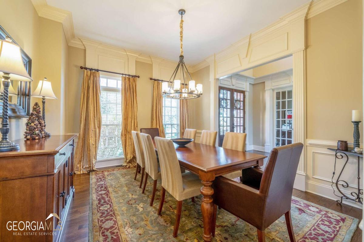 Vinings Estate - Residential