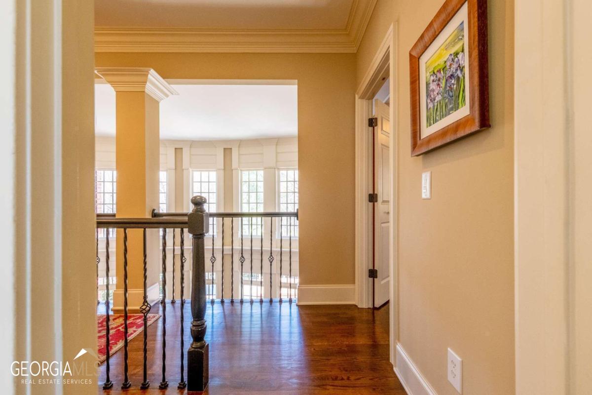 Vinings Estate - Residential
