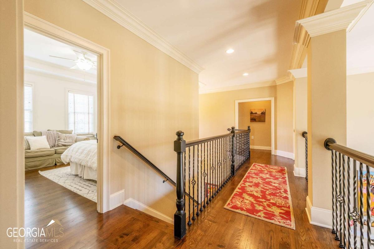 Vinings Estate - Residential