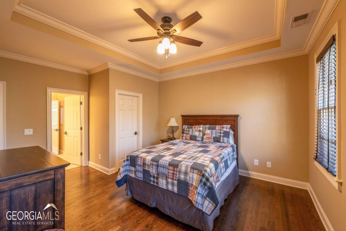 Vinings Estate - Residential