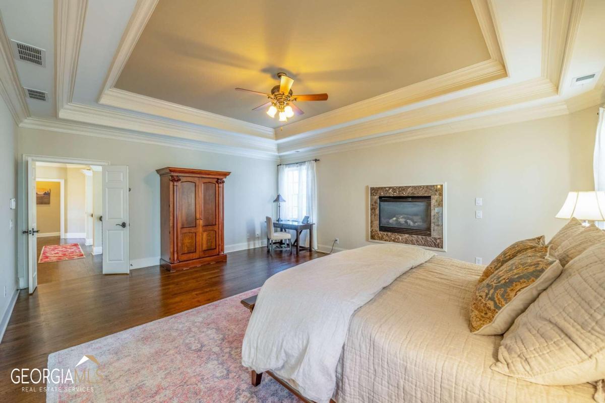 Vinings Estate - Residential